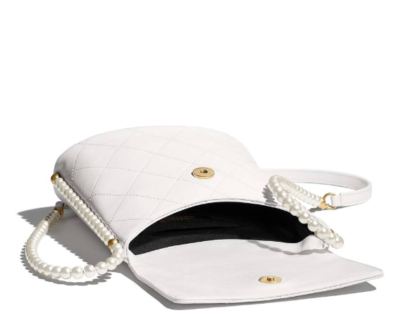 1chanel Small Hobo Bag white