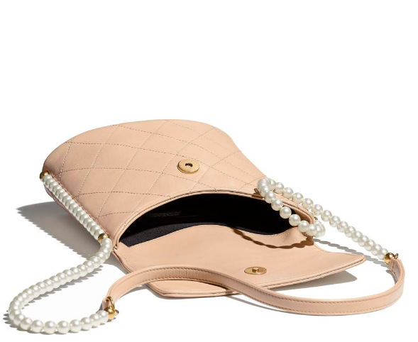 1chanel Small Hobo Bag Beige